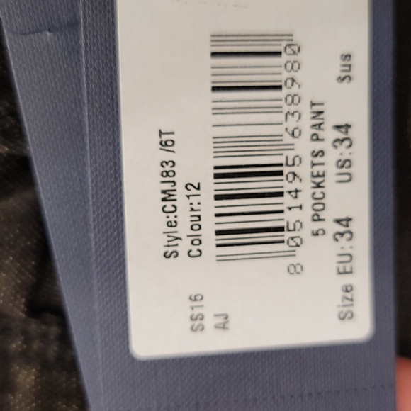 *NWT* ARMANI JEANS - Picture 3 of 3